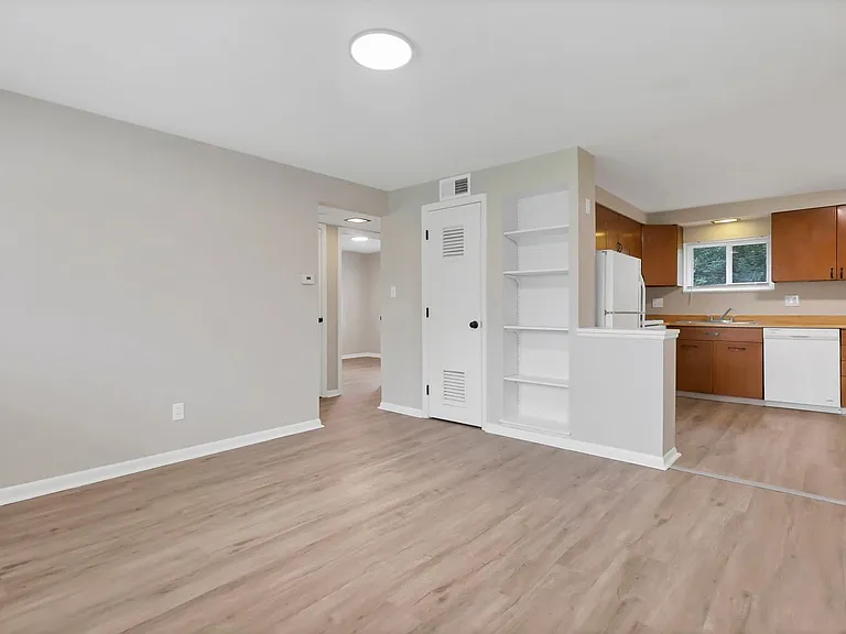 1029 Binns Blvd — Photo 11