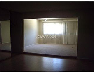 4th image of 3591 Algonquin Dr