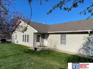 1850 W South St #14, Lincoln, NE 68528