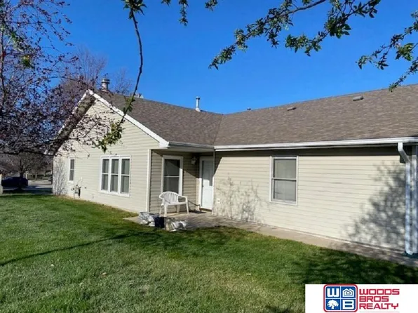 1850 W South St #14, Lincoln, NE 68528