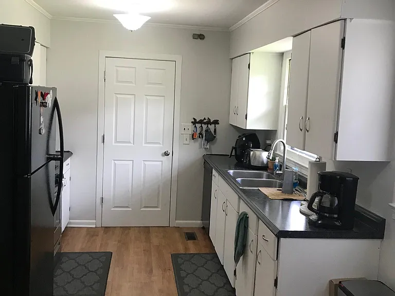1236 Morgan St — Photo 4