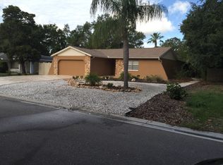 2044 Yale Ave, Dunedin, FL 34698