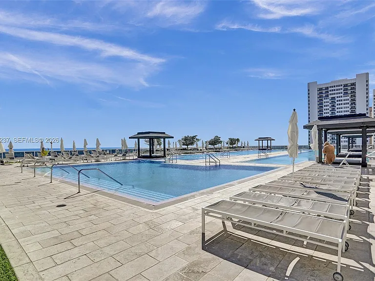 1830 S Ocean Dr #1502 — Photo 42