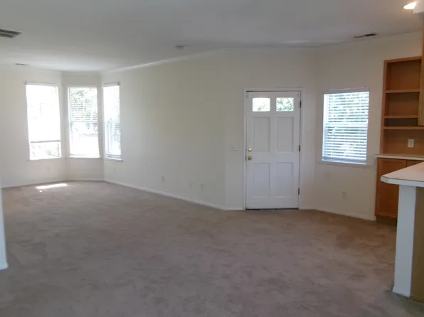 1521 San Pascual St #D, Santa Barbara, CA 93101