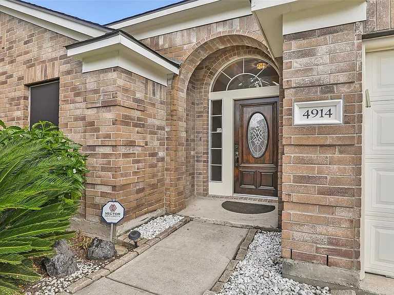 4914 Winding Timbers Cir — Photo 4