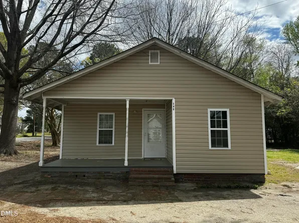 300 S Gardner Ave, Kenly, NC 27542