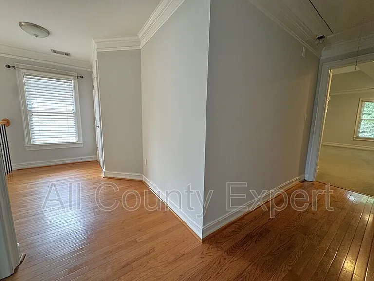871 Lenox Ct NE — Photo 30