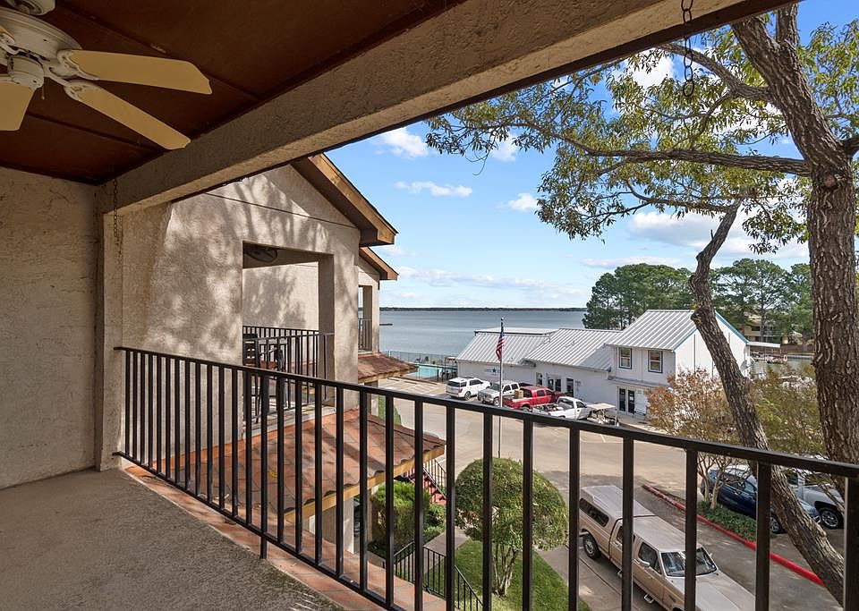 1st image of 1933 Island Cir APT 208B