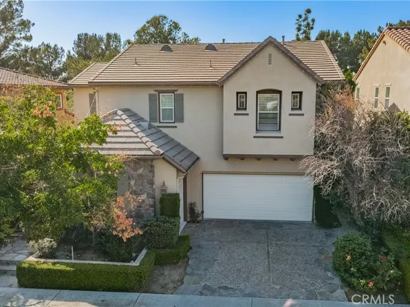 5 Dos Rios, Irvine, CA 92602