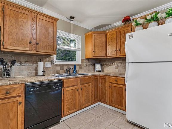 4th image of 5181 Jimmy Dr