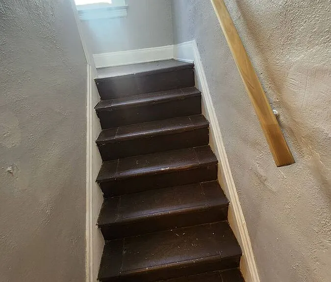 11702 Honeydale Ave #UP — Photo 2