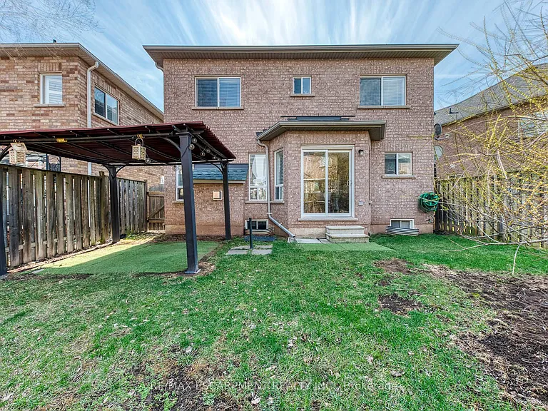 5811 Page Cres — Photo 40