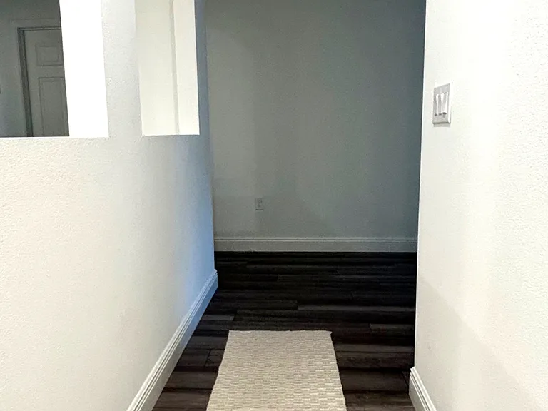 1 Rivertown Rd — Photo 13