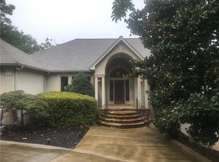 5397 Pine Forest Rd, Gainesville, GA 30504