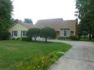 600 Sylvia Dr, North Liberty, IN 46554