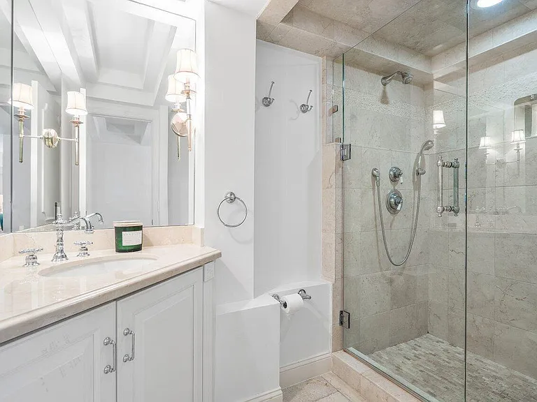 350 S Ocean Blvd #201 — Photo 23