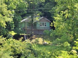 14 Hickory Cove Rd, Bryson City, NC 28713