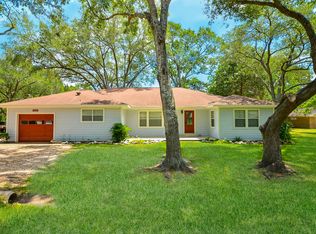 9423 Union St, Needville, TX 77461