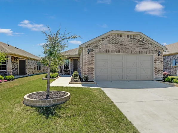 804 Hidden Eddy Dr, McKinney, TX 75071
