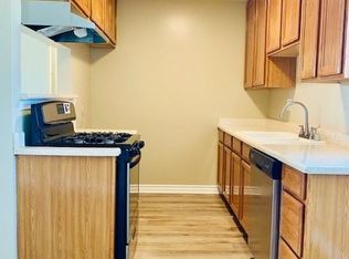 340 E 2nd St APT 8, Tustin, CA 92780