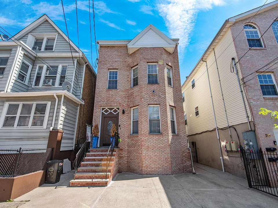1st image of 28 Armstrong Ave #2