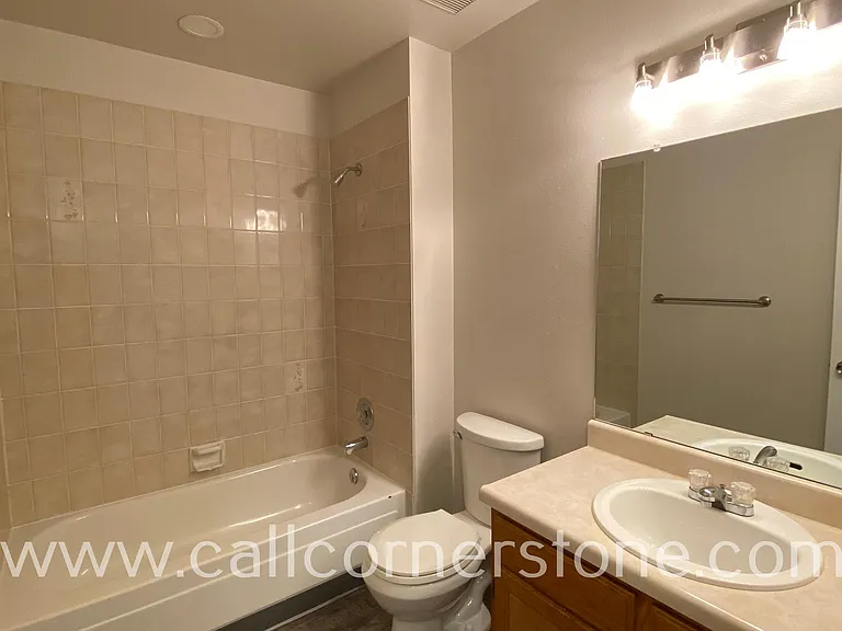 3795 Valley View St — Photo 11