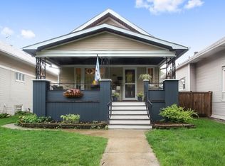 5137 W Hutchinson St, Chicago, IL 60641