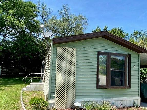 2nd image of 245 Wildwood Dr #45