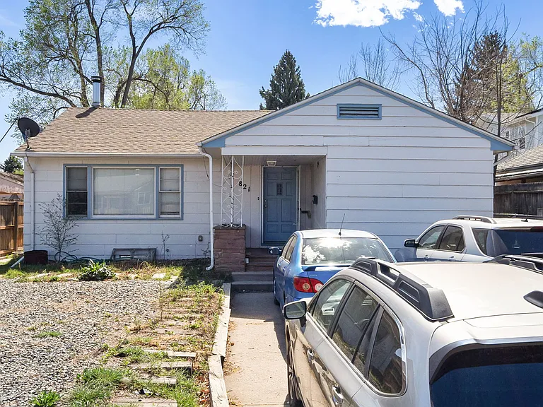 821 W Mulberry St — Photo 32