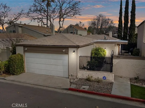 2939 Gingerwood Cir, Fullerton, CA 92835