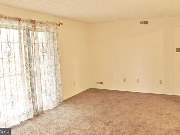 3rd image of 8380 Brockham Dr #8380G