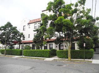 107 Hillside Pl APT 3B, Eastchester, NY 10709