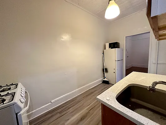 Rented by JB Mac Real Estate Inc. | media 17