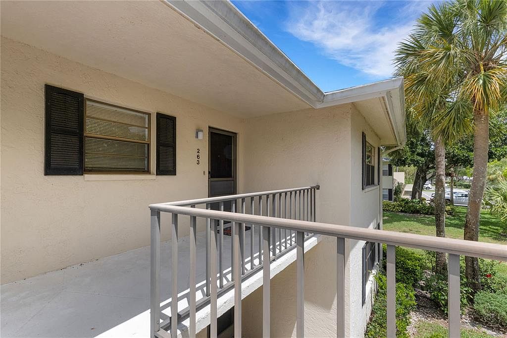 seventytwo club house 「FAIR WAY」 7050 Fairway Bend Ln UNIT 263, Sarasota, FL 34243 | Zillow