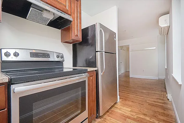 Rented by Compass | media 8