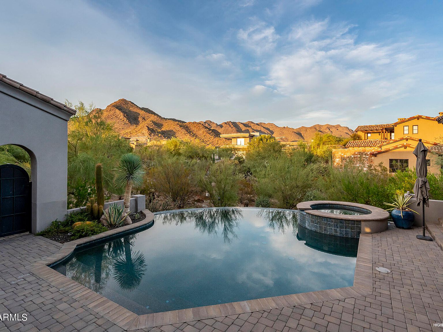 9830 E Thompson Peak Pkwy UNIT 910, Scottsdale, AZ 85255