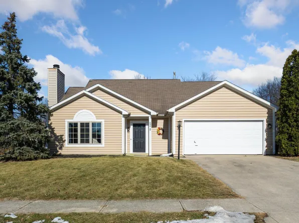 5218 Warbler Dr, Fort Wayne, IN 46818