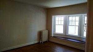 Lower bedroom
