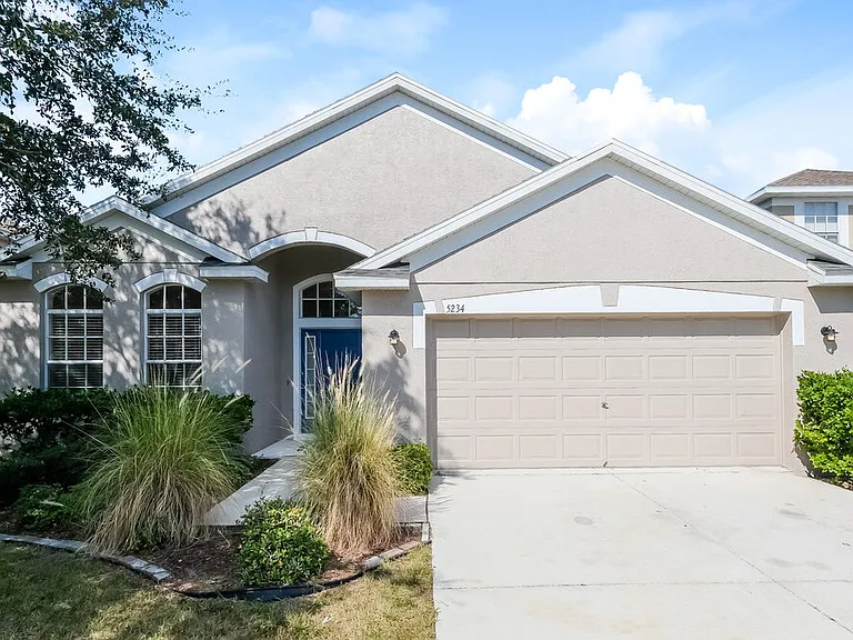 5234 Clover Mist Dr — Photo 1
