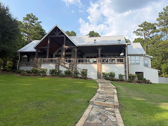 2nd image of 41 Lakeridge Point
