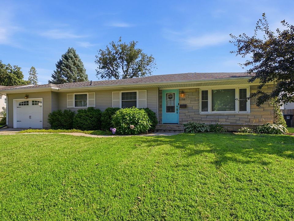 1st image of 712 22nd Avenue Ct