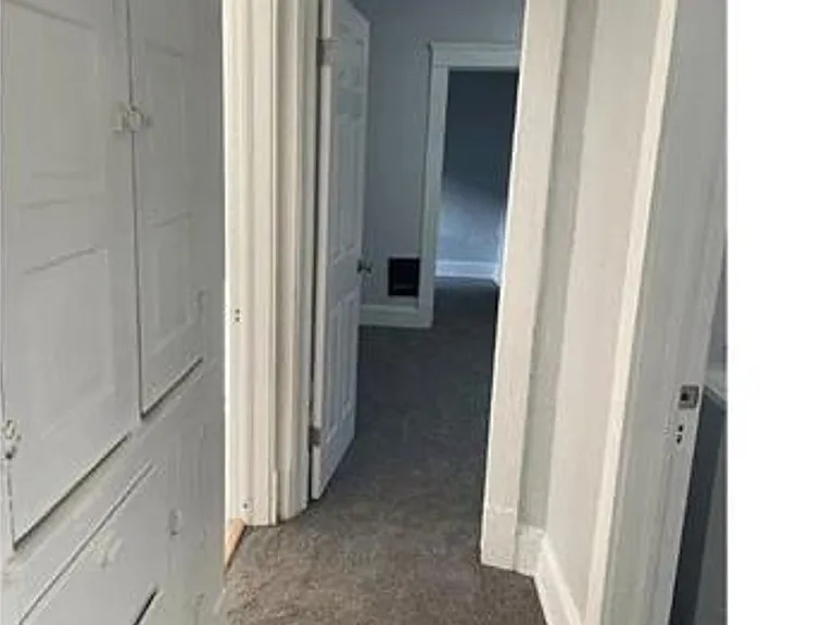957 Parkway Rd — Photo 17