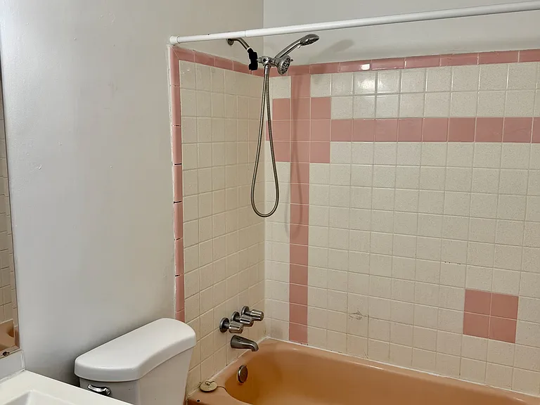 4163 Harrison Ave #6 — Photo 11
