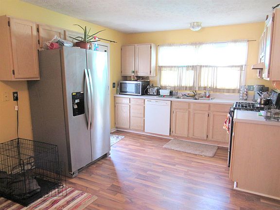 3rd image of 1312 S Palmer Ave