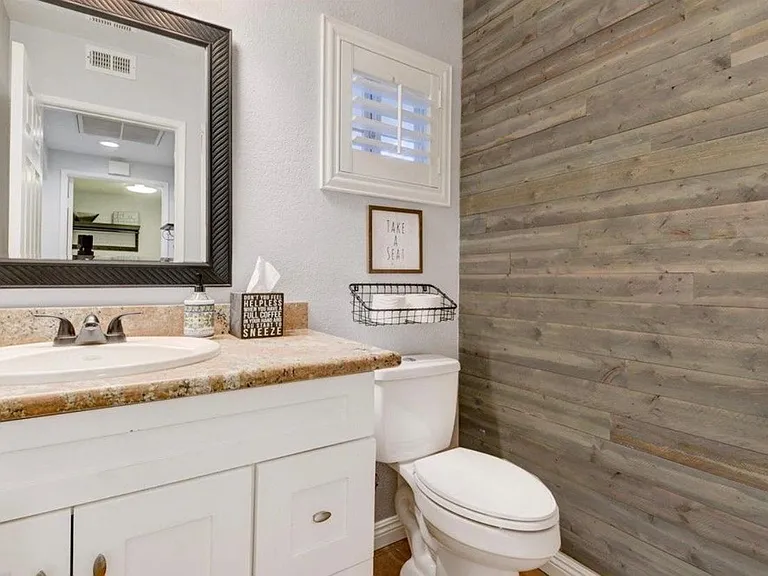 1298 El Mercado Way #D — Photo 5
