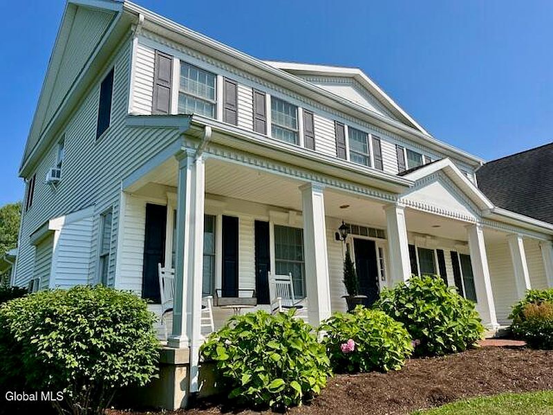 2nd image of 448 Orchard Street