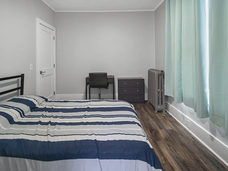 105 Highland Pl — Photo 17