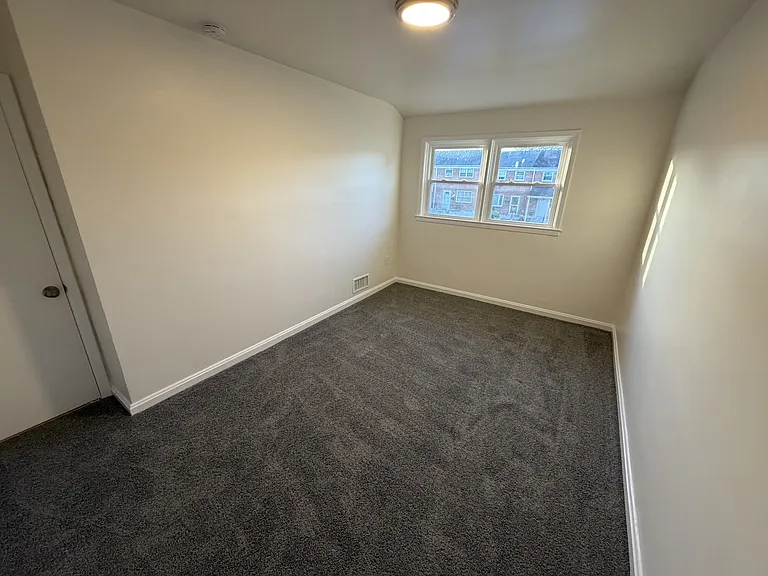 1402 Nicolay Way #1 — Photo 11