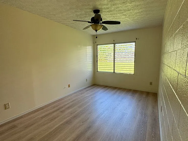 320 Iliahi St — Photo 2