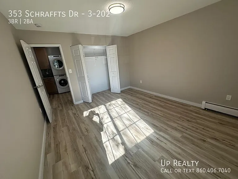 353 Schraffts Dr #3-202 — Photo 5